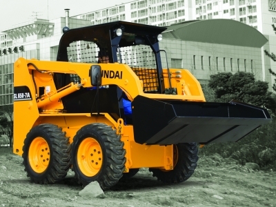 : HSL650-7A Skid Steer Loader